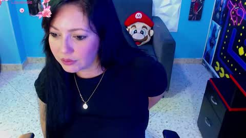 Snapshot of felinagrrr chatting on 03/04/25, 08:27 felina online show from 03/04/25, 08:27