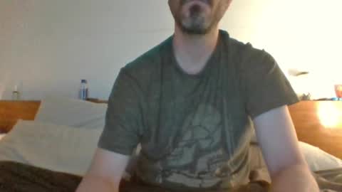 Snapshot of felipesmg2 chatting on 10/29/25, 11:45 felipesmg2 online show from 10/29/25, 11:45