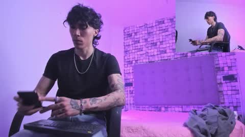 Felix  online show from 09/27/25, 07:52