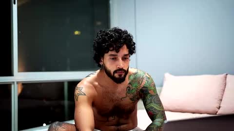 Snapshot of felix_candela chatting on 01/09/25, 05:44 Felix Candela online show from 01/09/25, 05:44