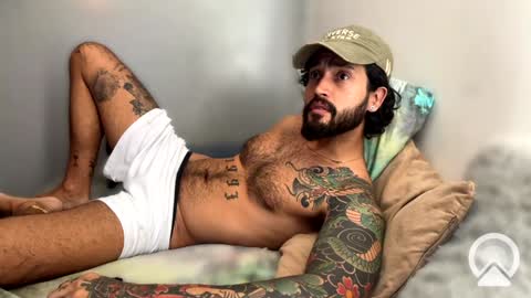 Snapshot of felix_candela chatting on 01/22/25, 06:10 Felix Candela online show from 01/22/25, 06:10