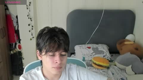 Snapshot of felix_leex chatting on 05/31/26, 07:59 Felix leex online show from 05/31/26, 07:59