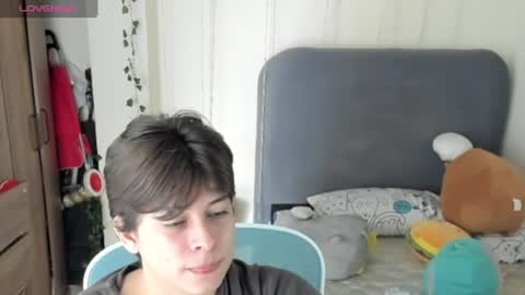 Snapshot of felix_leex chatting on 06/11/26, 06:50 Felix leex online show from 06/11/26, 06:50