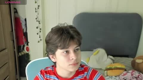 Snapshot of felix_leex chatting on 06/13/26, 07:12 Felix leex online show from 06/13/26, 07:12