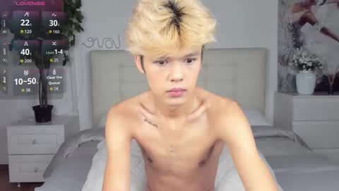 Felix online show from 09/19/25, 01:34