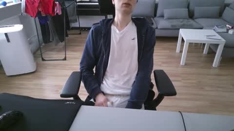 felixsagg online show from 12/10/24, 12:27