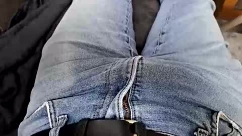 Snapshot of felixske chatting on 12/19/25, 11:06 felixske online show from 12/19/25, 11:06