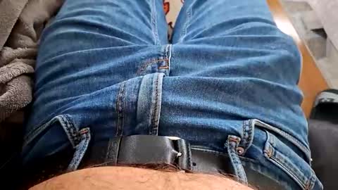 Snapshot of felixske chatting on 02/12/26, 10:21 felixske online show from 02/12/26, 10:21