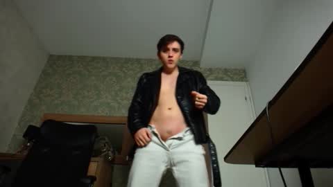 FelixStark online show from 10/11/25, 04:33