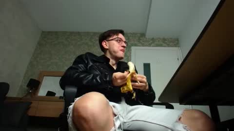 FelixStark online show from 10/25/25, 04:20