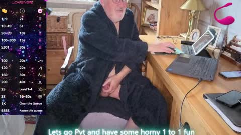 Adam online show from 04/11/26, 07:24