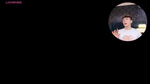 Snapshot of femboy_max chatting on 03/01/26, 11:45 Femboy Max online show from 03/01/26, 11:45