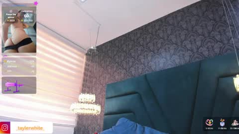 Femboy Max online show from 04/18/26, 07:07