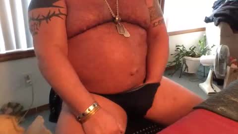 Snapshot of femdomisgood chatting on 05/24/26, 10:37 Femdomisgood online show from 05/24/26, 10:37