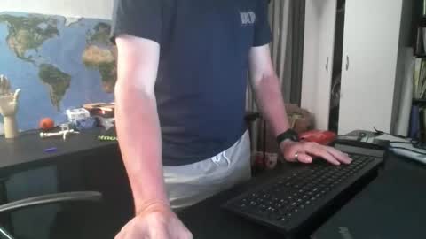 femdomsubby online show from 12/22/24, 08:27