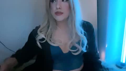 Snapshot of femgirl99 chatting on 02/25/25, 08:51 this is justice tricia a bigelow. she was fucking my husband tom girardi online show from 02/25/25, 08:51