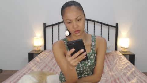 Snapshot of femininets69 chatting on 02/05/25, 12:20 kaylee online show from 02/05/25, 12:20