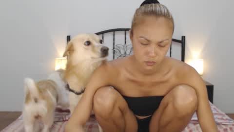 Snapshot of femininets69 chatting on 02/21/25, 05:56 kaylee online show from 02/21/25, 05:56