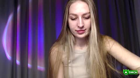 Femke online show from 12/03/25, 02:59