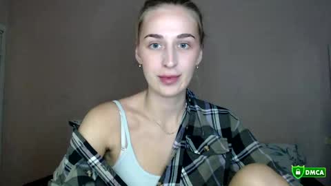 Femke online show from 04/23/26, 08:55