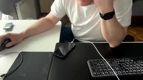 Snapshot of feniopl1 chatting on 03/02/26, 06:04 Bart online show from 03/02/26, 06:04