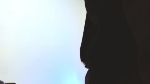 Snapshot of fenixtream chatting on 01/02/25, 08:02 FeniXtream online show from 01/02/25, 08:02