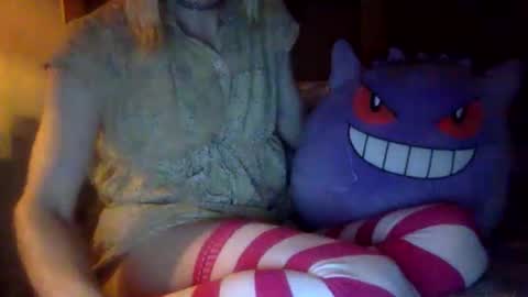 Snapshot of fenn88_ chatting on 05/21/26, 02:51 fenn88_ online show from 05/21/26, 02:51
