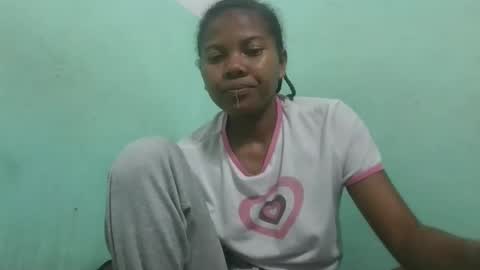 fenou122745 online show from 11/24/25, 08:19