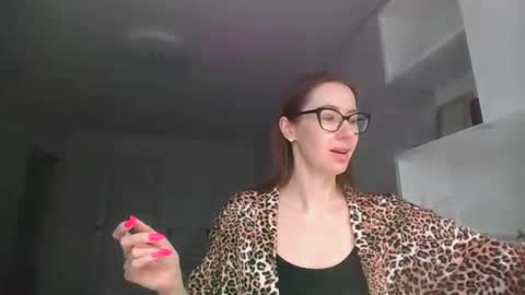feraliss online show from 04/05/26, 01:52