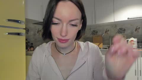 Leya online show from 04/24/26, 05:04