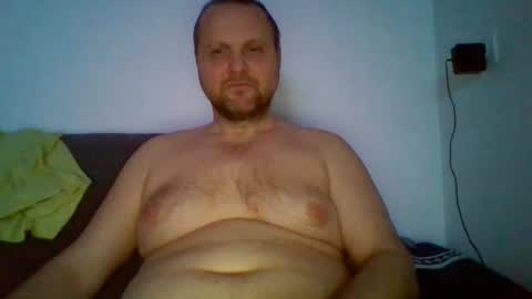 Snapshot of ferkooo111 chatting on 02/26/25, 04:58 Dorotheo online show from 02/26/25, 04:58