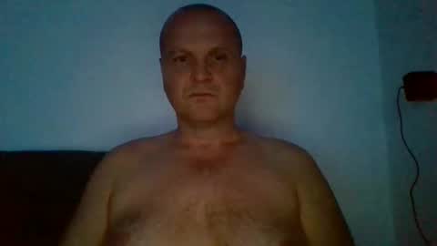 Snapshot of ferkooo111 chatting on 09/17/25, 03:19 Dorotheo online show from 09/17/25, 03:19