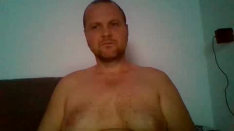 Snapshot of ferkooo111 chatting on 10/13/25, 03:17 Dorotheo online show from 10/13/25, 03:17