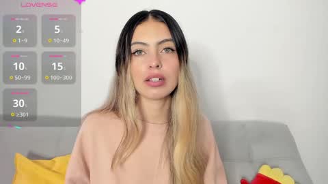 fernanda  online show from 04/17/26, 02:42