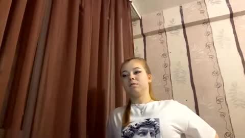 fernandamathson online show from 10/17/25, 05:04