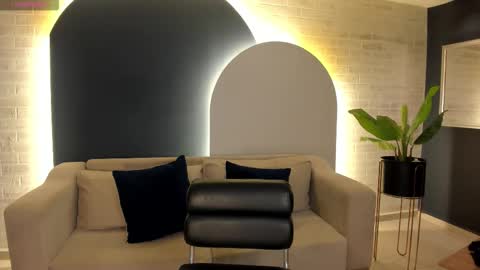 FER  online show from 10/07/25, 11:07