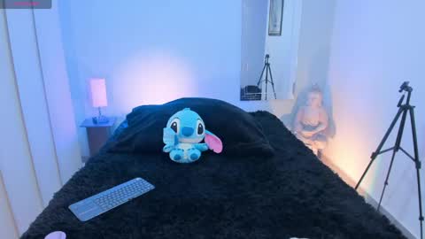 FERNANDA online show from 04/19/26, 04:39