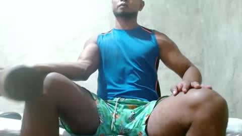 fernandez_latinblack online show from 11/10/25, 12:59