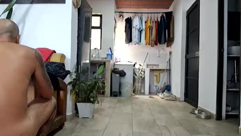 insta ferxx1210 Fercho online show from 10/21/25, 03:46