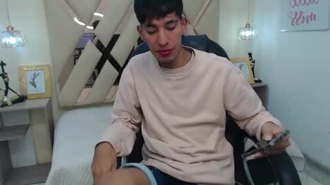 FER PHOENIX online show from 03/08/25, 03:39