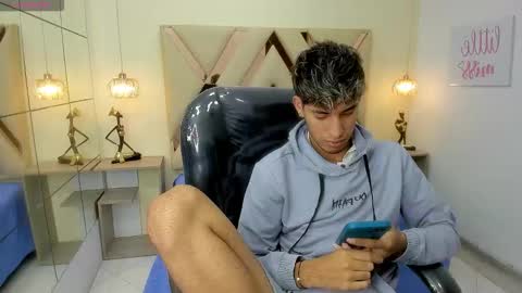 FER PHOENIX online show from 02/27/26, 03:28