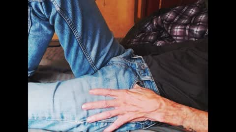 ferra_testarossa online show from 12/22/24, 03:00