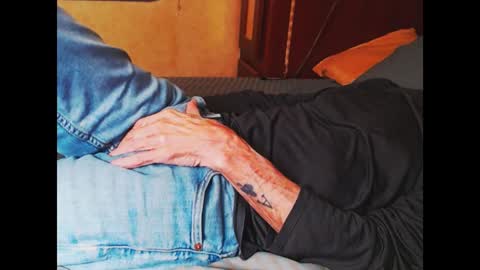 ferra_testarossa online show from 12/24/24, 02:54