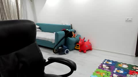 Catalea DM online show from 10/21/25, 06:41