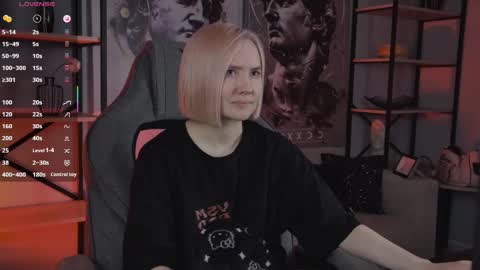 Rey online show from 11/09/25, 02:04