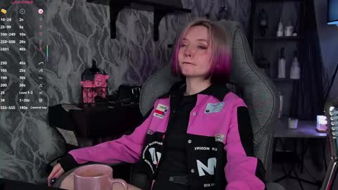 Rey online show from 04/18/26, 01:15