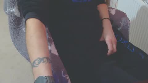 ffys2025 online show from 09/21/25, 08:43