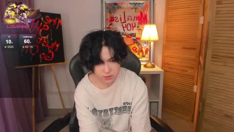 Snapshot of fiamoory chatting on 02/10/25, 04:30 fiamoory online show from 02/10/25, 04:30