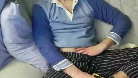 Fid online show from 04/08/26, 01:05