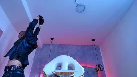   online show from 10/24/25, 11:50